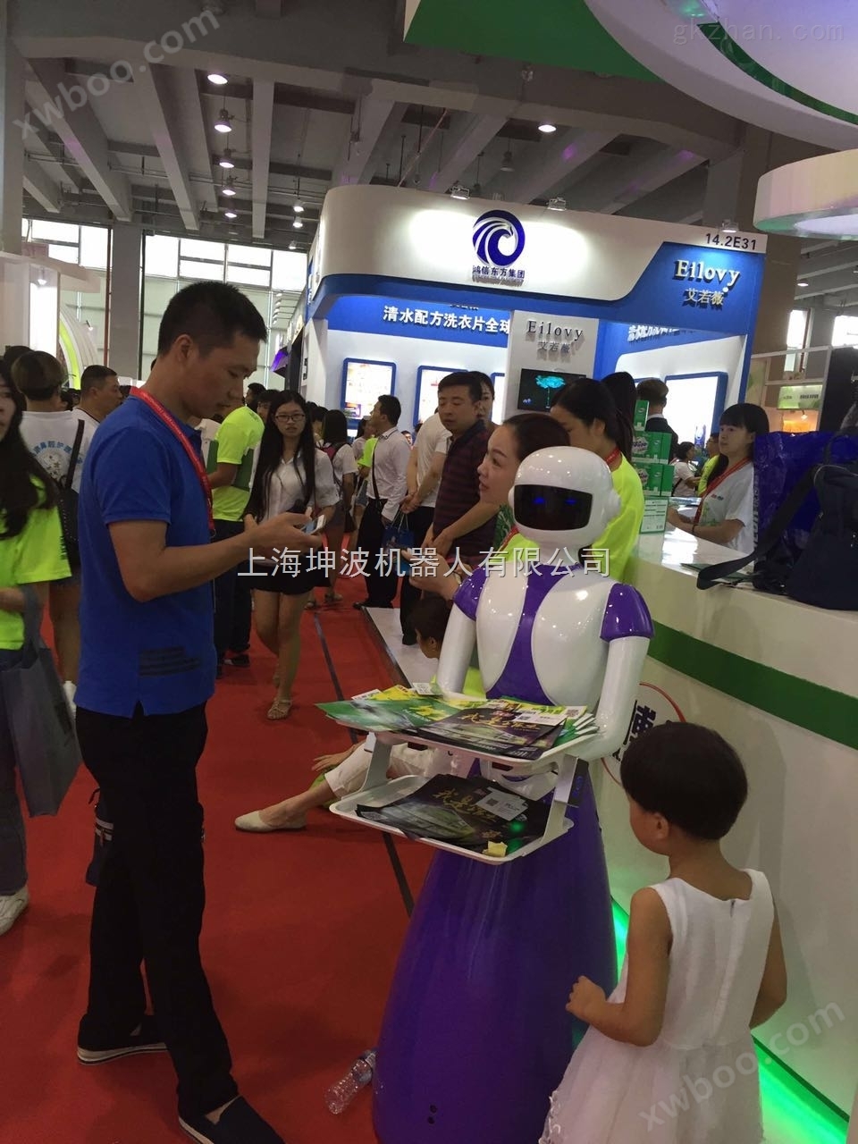 上海出租服务机器人，餐饮机器人